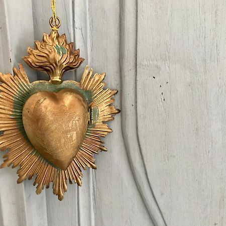 Coeur De Roses, Gite & Chambre D'Hotes Alaigne Ngoại thất bức ảnh
